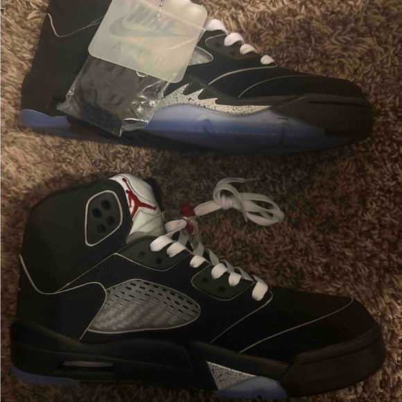 Nike Air Men's Black and Gray High-Top Sneakers